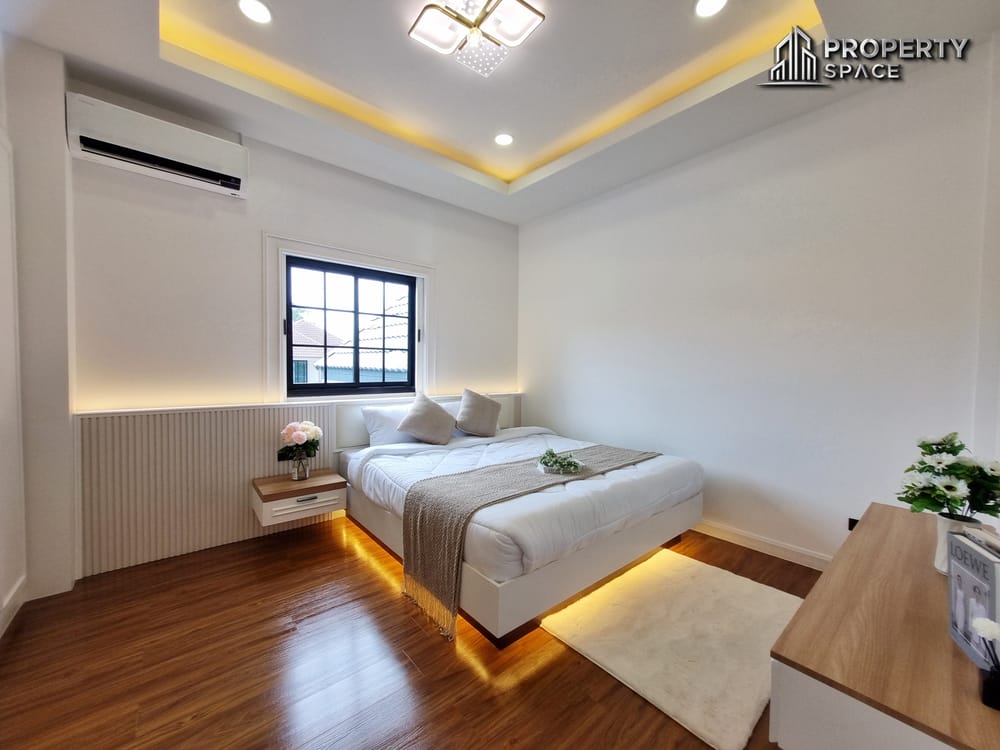 Brand New Luxury 4 Bedroom Pool Villa In East Pattaya For Sale Image 31