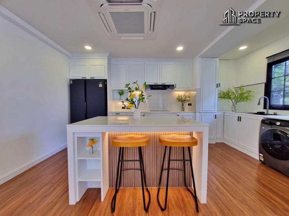 Brand New Luxury 4 Bedroom Pool Villa In East Pattaya For Sale Image 16