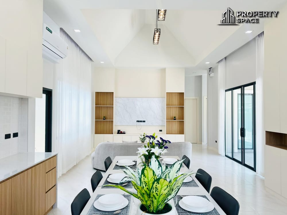 Nordic-style 3 Bedroom Pool Villa fully furnished in Soi Siam Country Club Pattaya For Sale Image 11