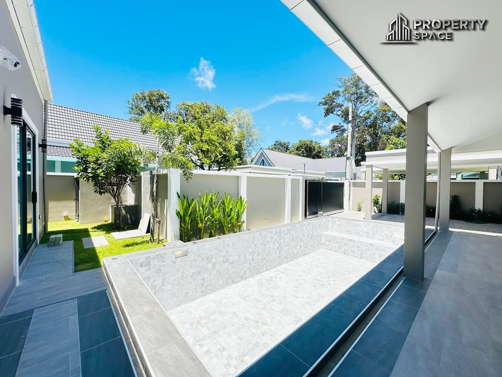 Nordic-style 3 Bedroom Pool Villa fully furnished in Soi Siam Country Club Pattaya For Sale Image 3
