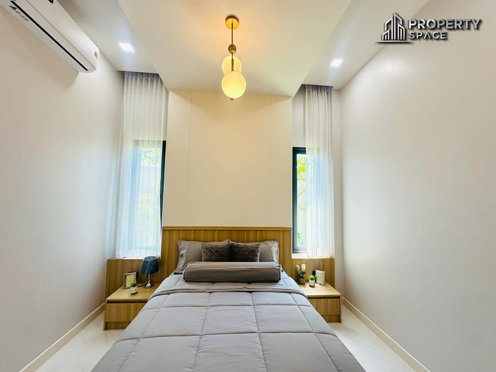 Nordic-style 3 Bedroom Pool Villa fully furnished in Soi Siam Country Club Pattaya For Sale Image 21