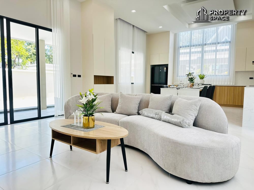 Nordic-style 3 Bedroom Pool Villa fully furnished in Soi Siam Country Club Pattaya For Sale Image 16