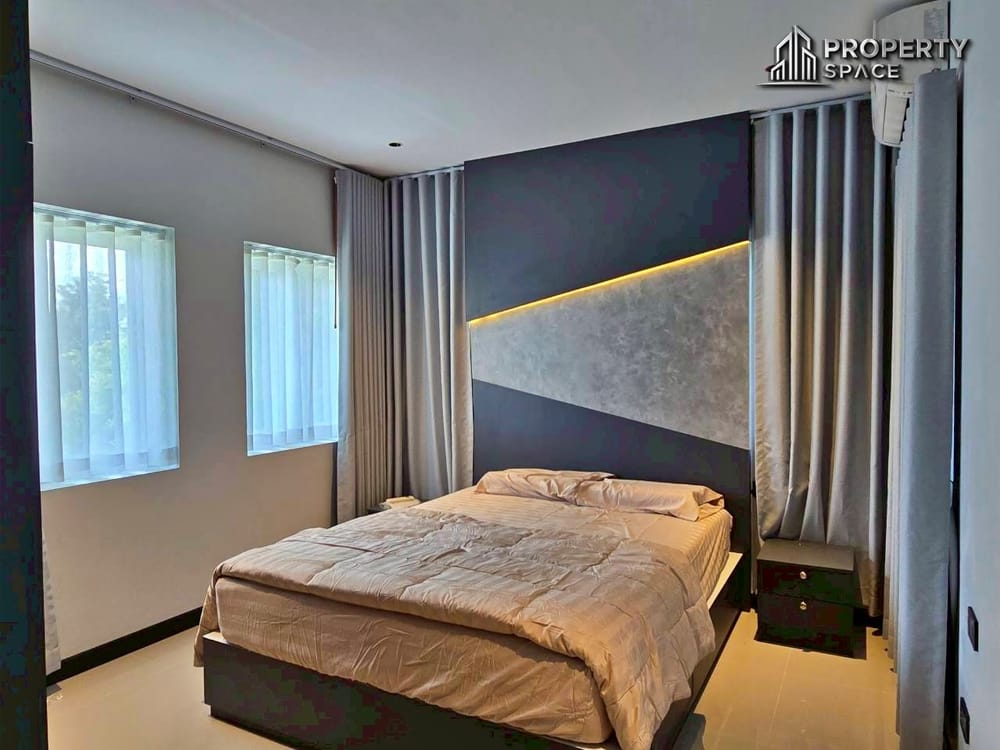 Newly Renovated 5-Bedroom 2 Storey Pool Villa in Huay Yai Pattaya For Sale Image 29