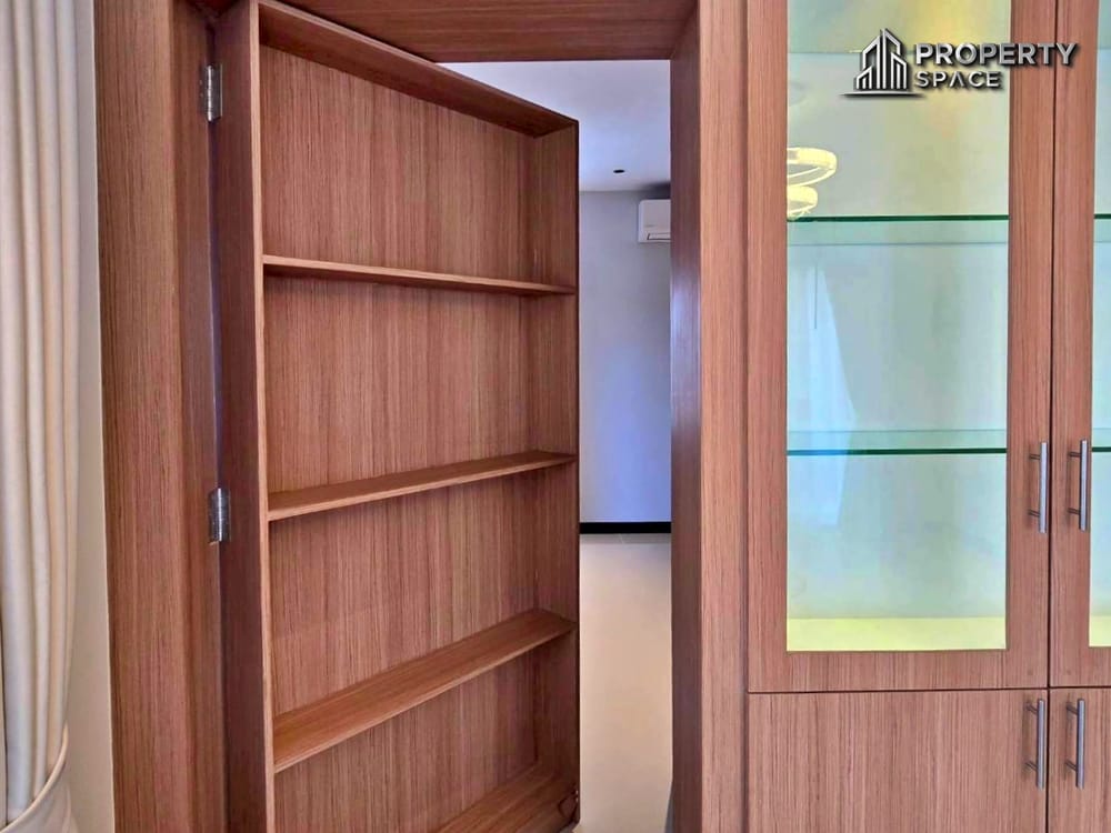 Newly Renovated 5-Bedroom 2 Storey Pool Villa in Huay Yai Pattaya For Sale Image 35