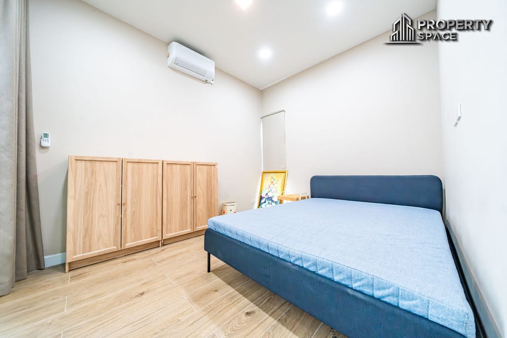 4 Bedroom Pool Villa In Natheekarn Park View Pattaya For Sale  Image 15
