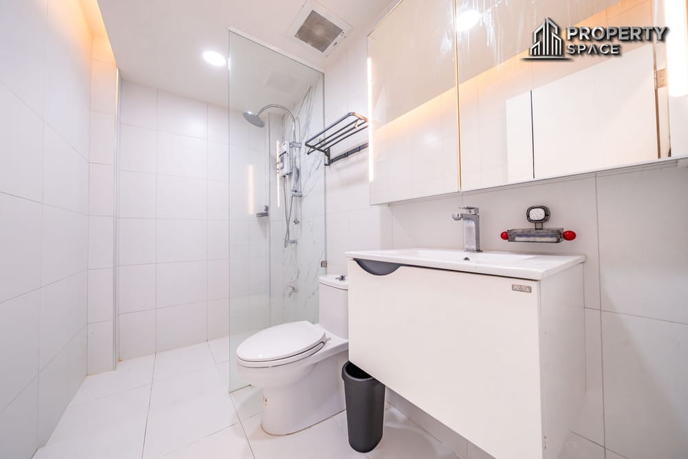 4 Bedroom Pool Villa In Natheekarn Park View Pattaya For Sale  Image 18