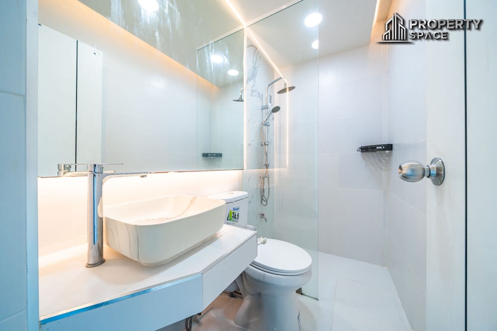 4 Bedroom Pool Villa In Natheekarn Park View Pattaya For Sale  Image 19
