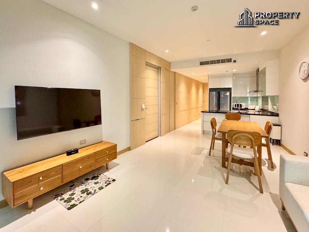 Luxury 1 Bedroom With Direct Sea View In Movenpick White Sand Beach Na Jomtien For Rent Image 5