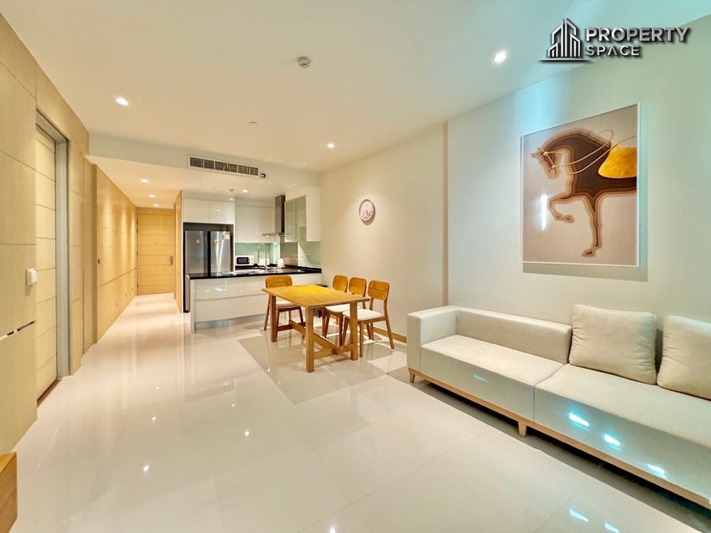 Luxury 1 Bedroom With Direct Sea View In Movenpick White Sand Beach Na Jomtien For Rent Image 4