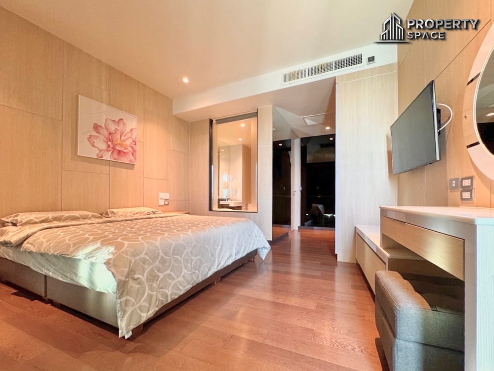 Luxury 1 Bedroom With Direct Sea View In Movenpick White Sand Beach Na Jomtien For Rent Image 9