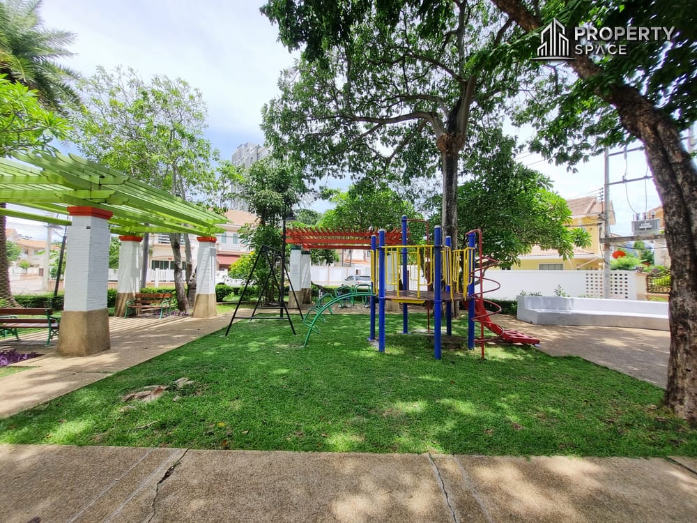 Best Price In Village! 4 Bedroom Pool Villa In Baan Fah Rim Haad Near Jomtien Beach For Sale Image 36