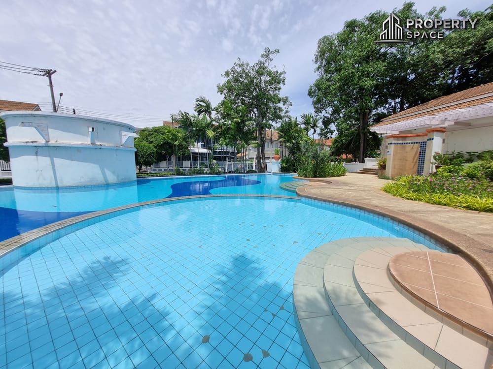 Best Price In Village! 4 Bedroom Pool Villa In Baan Fah Rim Haad Near Jomtien Beach For Sale Image 33