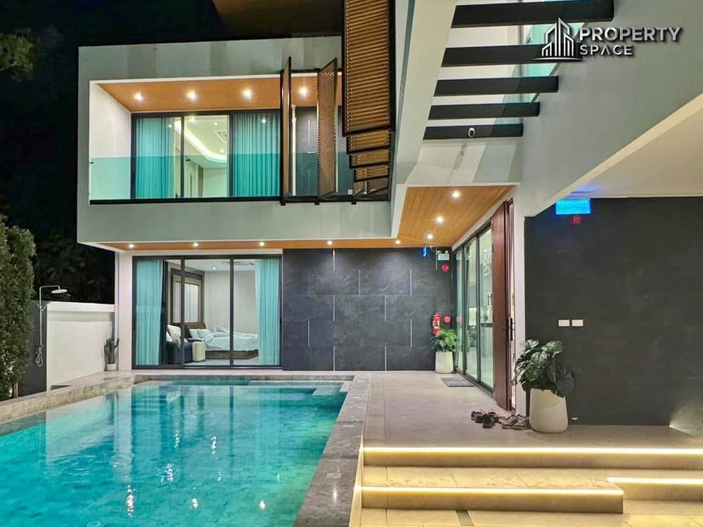 Luxury 4 Bedroom Pool Villa In Jomtien Pattaya For Rent  Image 1
