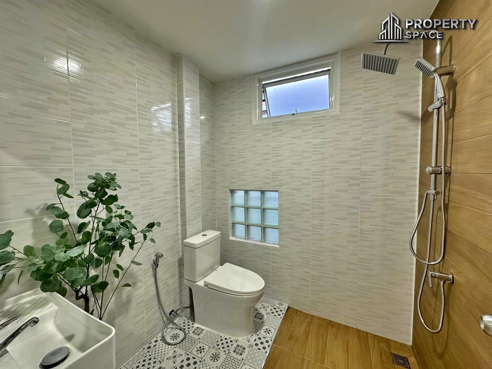 Modern Single-Detached 2 Bedroom House In Khao Talo Pattaya For Sale Image 12