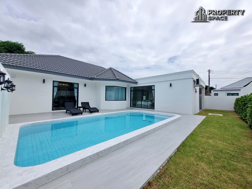 Near International School Spacious 4 Bedroom Pool Villa In East Pattaya For Sale Image 1