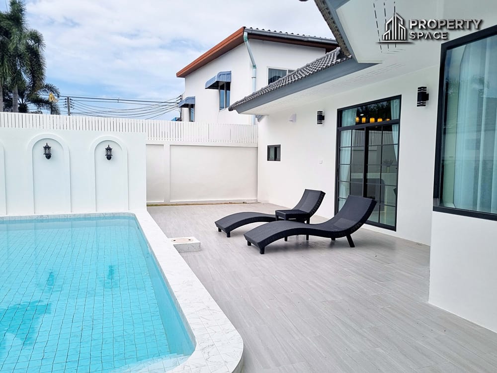 Near International School Spacious 4 Bedroom Pool Villa In East Pattaya For Sale Image 38