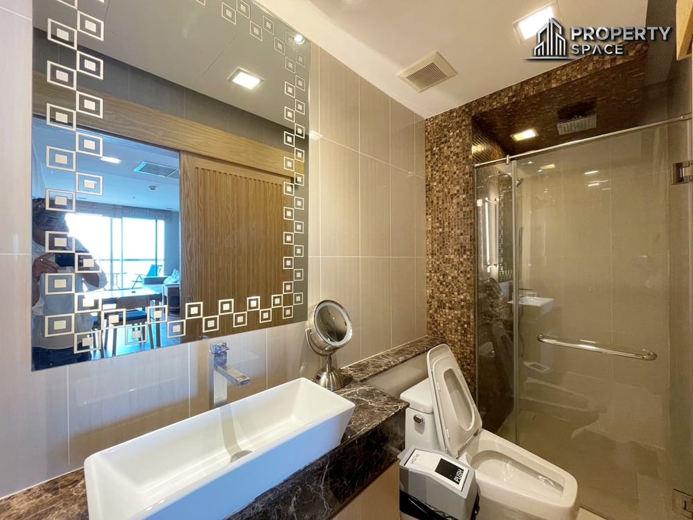 Luxury 2 Bedroom Sea View Condo In The Palm Wongamat Beachfront For Rent Image 13