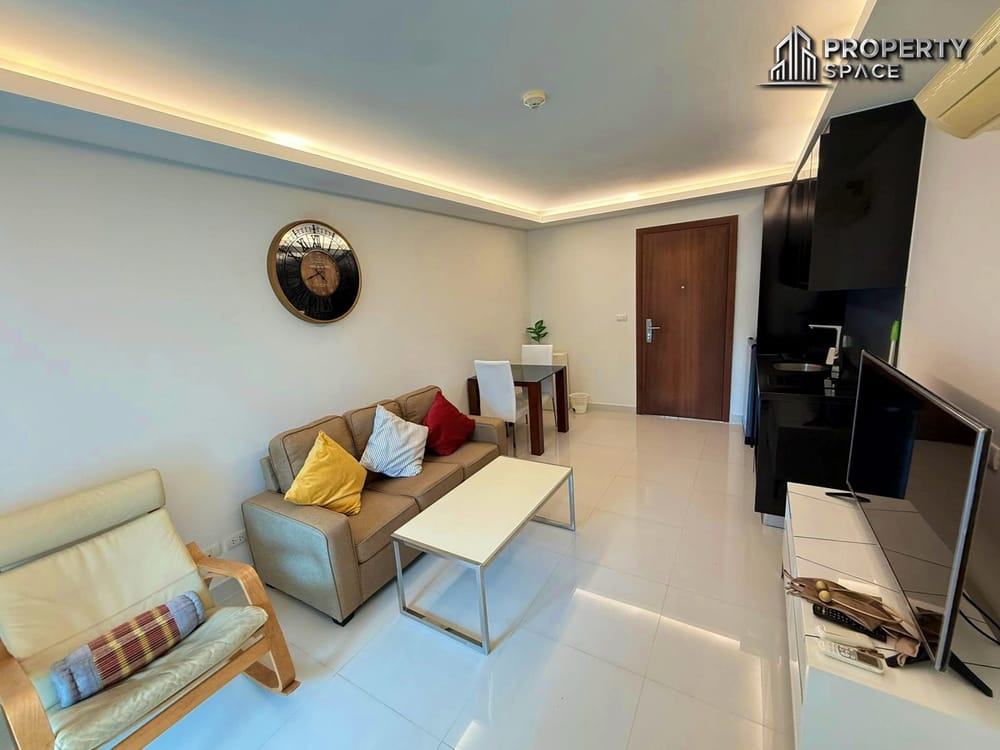 Modern 1 Bedroom In Club Royal Wongamat Condo For Sale Image 4