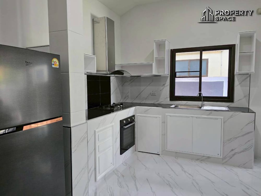 Newly Renovated 3 Bedroom House In Khao Noi Pattaya For Sale Image 10