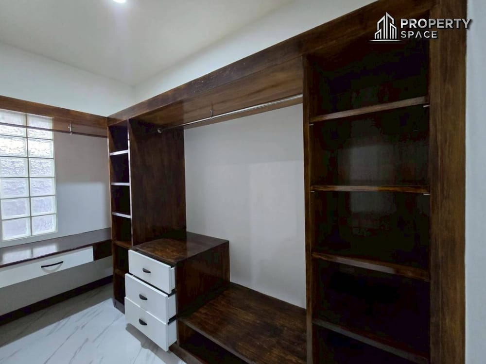 Newly Renovated 3 Bedroom House In Khao Noi Pattaya For Sale Image 16