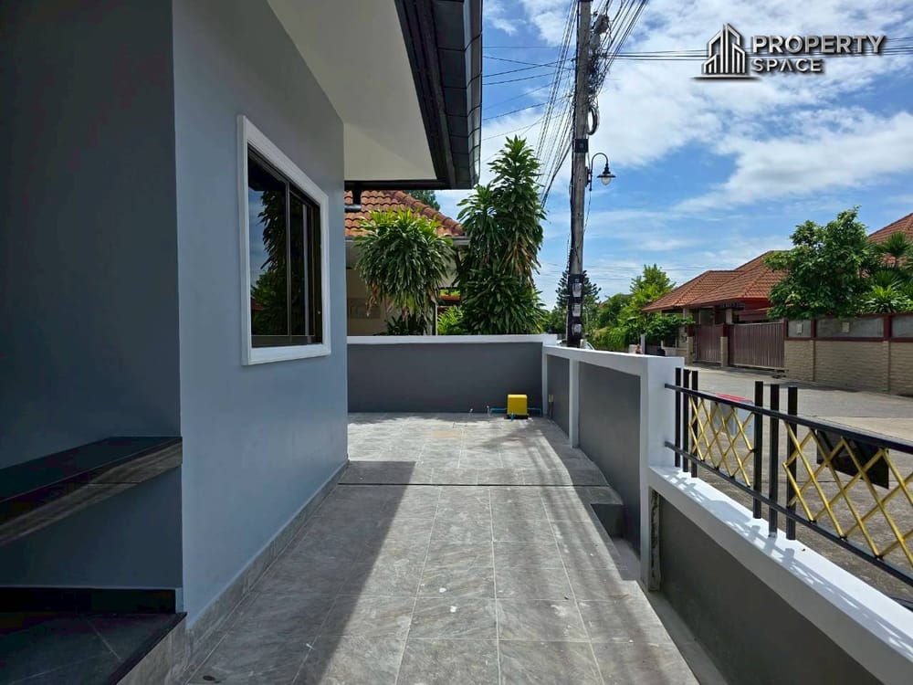 Newly Renovated 3 Bedroom House In Khao Noi Pattaya For Sale Image 29