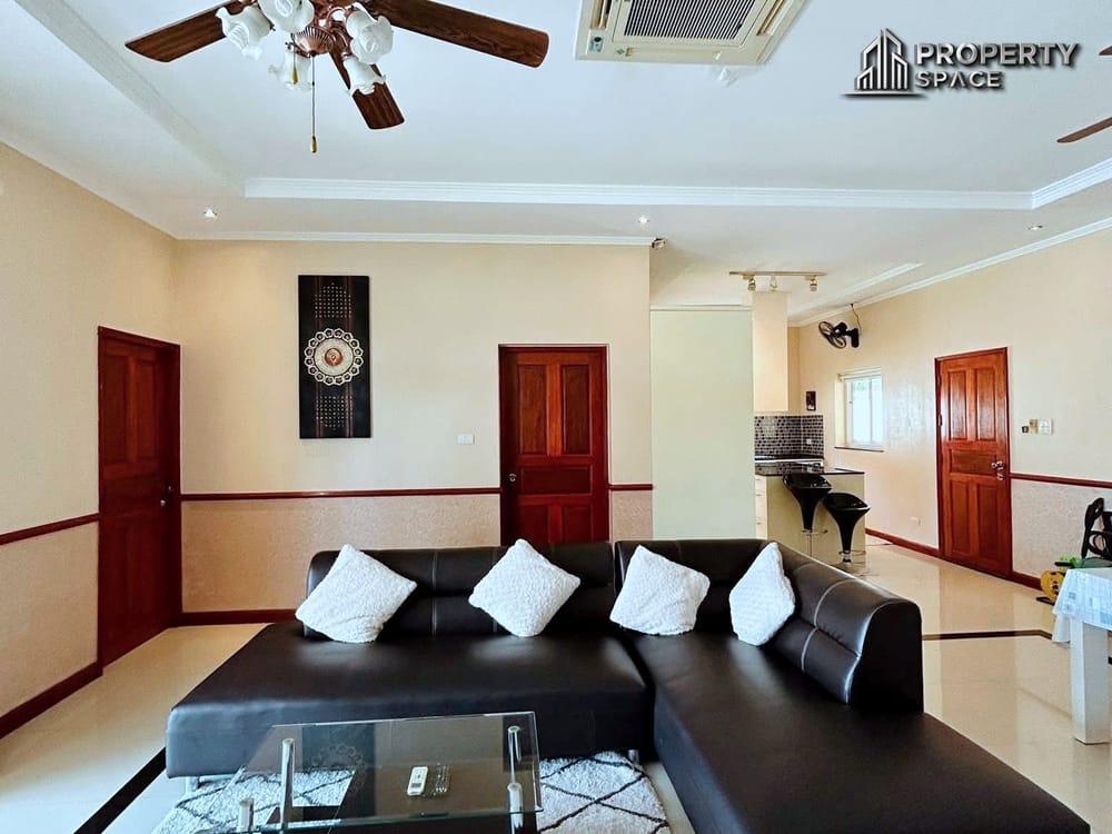 4 Bedroom Pool Villa In Pattaya Near Regent International School For Rent Image 7
