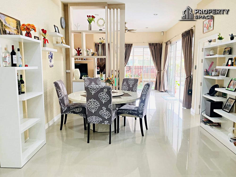 Modern 3-Bedroom Pool Villa Suitable For Family in Huay Yai Pattaya For Sale Image 7