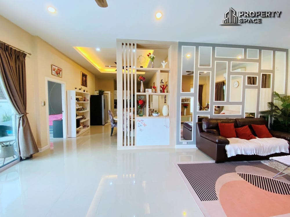 Modern 3-Bedroom Pool Villa Suitable For Family in Huay Yai Pattaya For Sale Image 6
