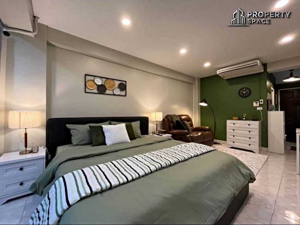 Modern Studio (FQ) In Rimhad Jomtien Condo For Sale Image 1