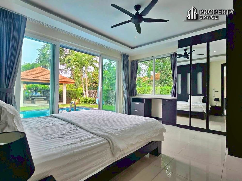 Modern 4 Bedroom Pool Villa In Whispering Palms East Pattaya For Rent Image 16