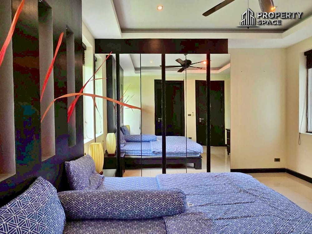 Modern 4 Bedroom Pool Villa In Whispering Palms East Pattaya For Rent Image 23