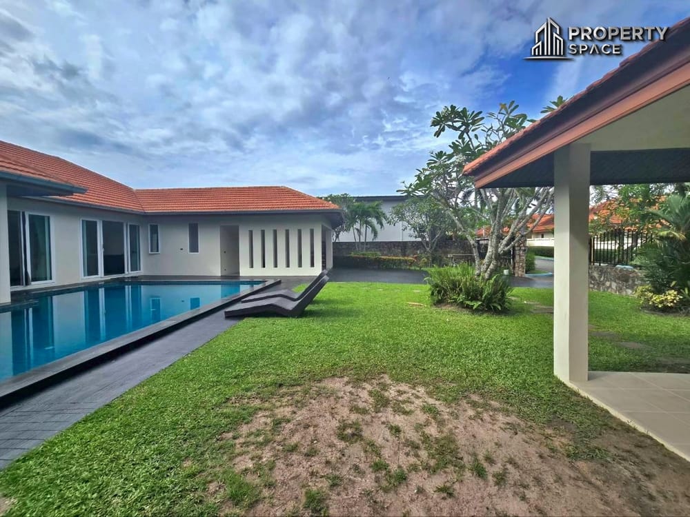 Modern 4 Bedroom Pool Villa In Whispering Palms East Pattaya For Rent Image 37