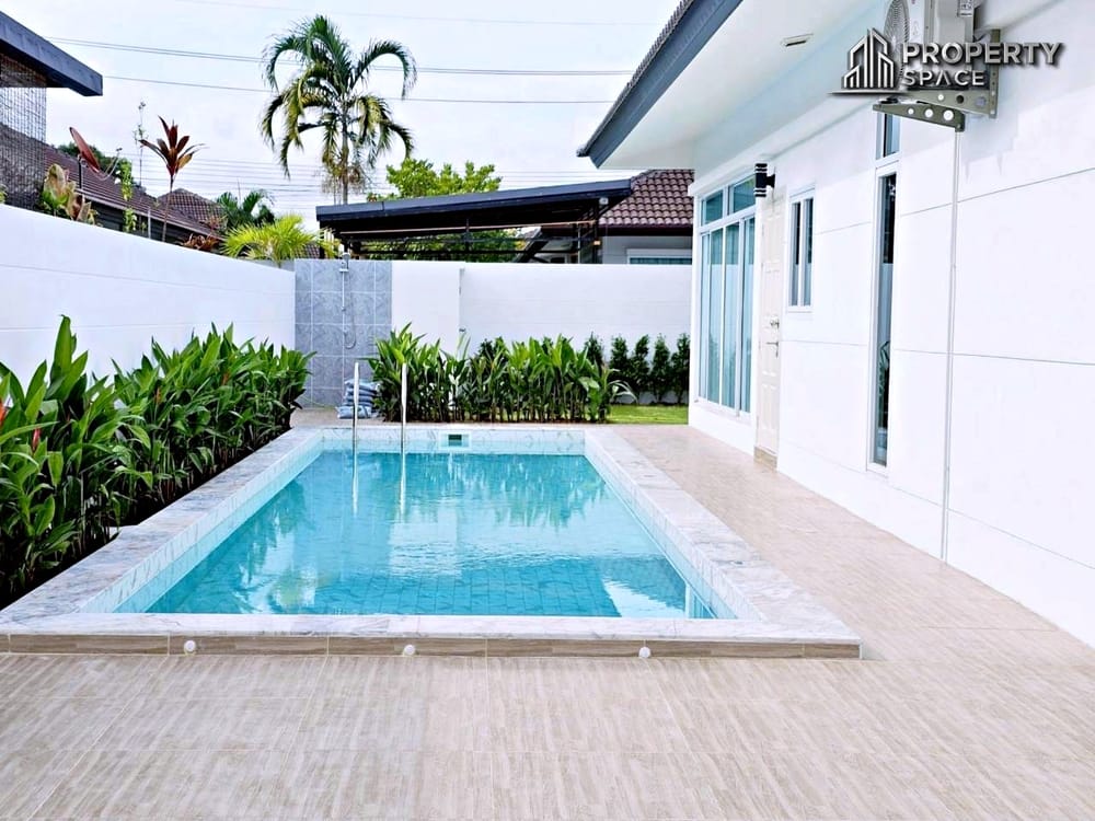 Luxury Newly Renovated 3 Bedroom Pool Villa In Panalee Banna Village For Sale Image 5