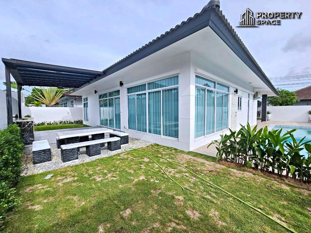 Luxury Newly Renovated 3 Bedroom Pool Villa In Panalee Banna Village For Sale Image 6