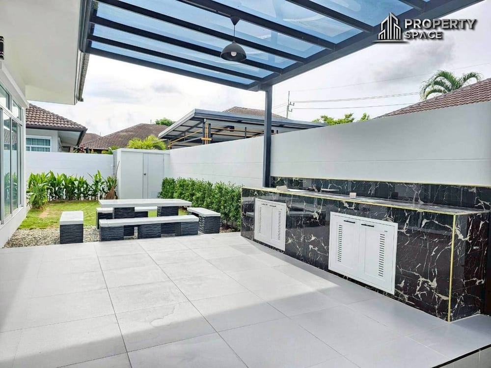 Luxury Newly Renovated 3 Bedroom Pool Villa In Panalee Banna Village For Sale Image 29