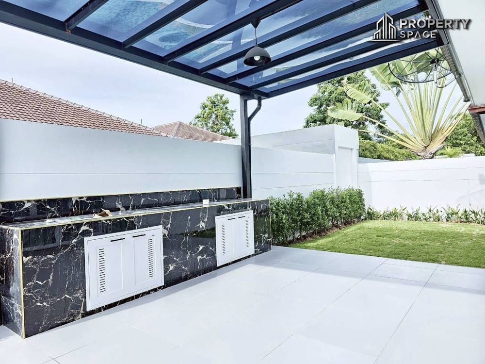 Luxury Newly Renovated 3 Bedroom Pool Villa In Panalee Banna Village For Sale Image 30