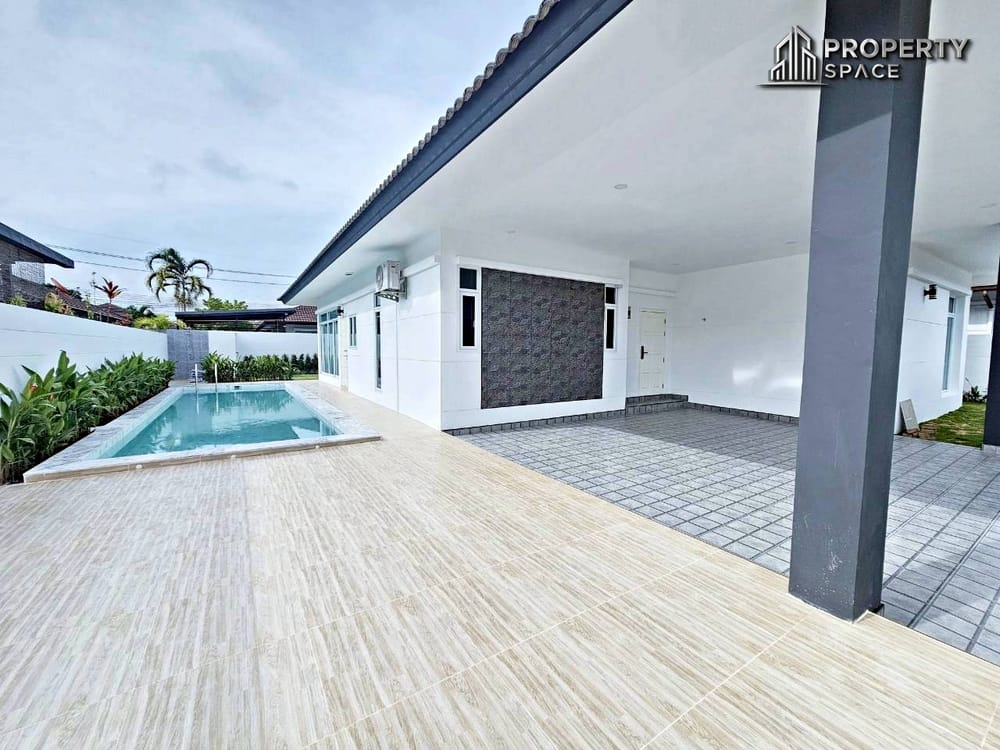 Luxury Newly Renovated 3 Bedroom Pool Villa In Panalee Banna Village For Sale Image 31