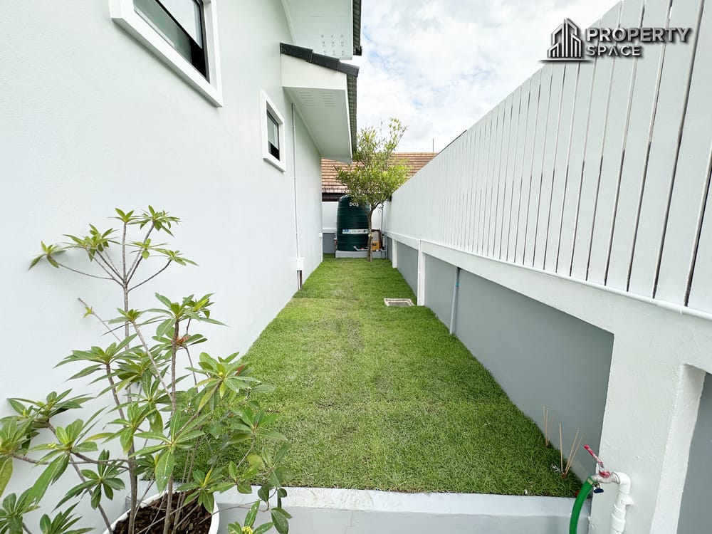 Brand New Pool Villa In Nong Pla Lai Pattaya Near Motorway For Sale Image 31
