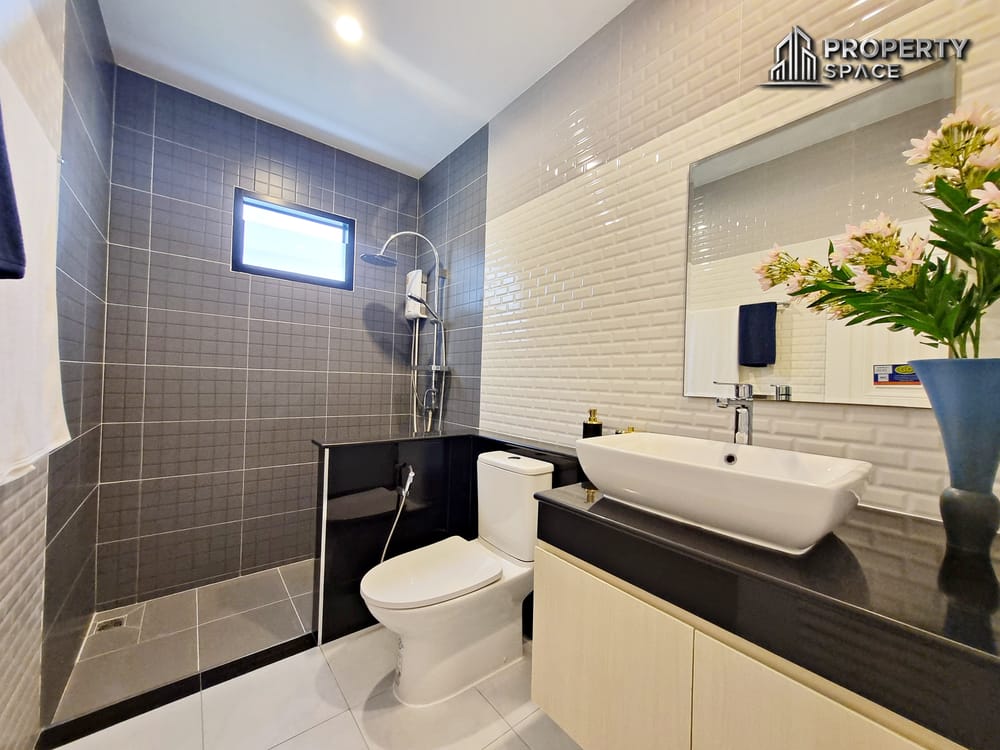 Brand New Pool Villa In Nong Pla Lai Pattaya Near Motorway For Sale Image 18