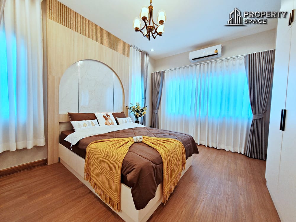 Brand New Pool Villa In Nong Pla Lai Pattaya Near Motorway For Sale Image 23
