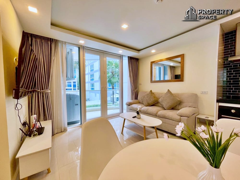 Modern 2 Bedroom in Grand Avenue Condo Central Pattaya For Rent Image 4