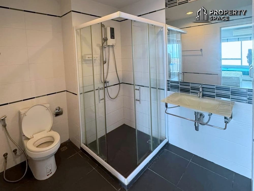 Sea View 1-Bedroom Condo In Centric Sea Central Pattaya For Sale Image 10