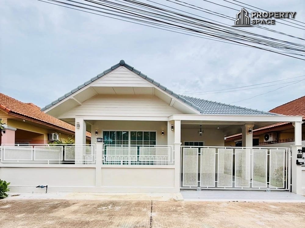 3 Bedroom Single-Story House In Khao Noi Pattaya For Sale Image 1