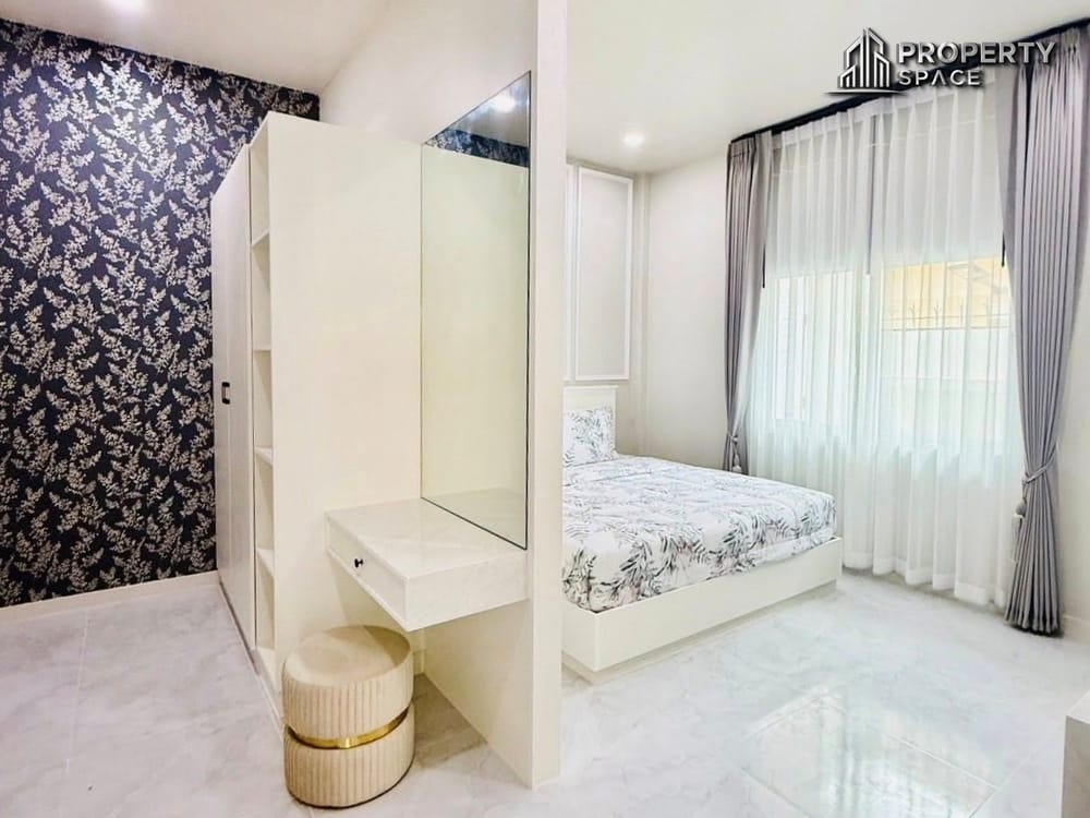 3 Bedroom Single-Story House In Khao Noi Pattaya For Sale Image 11