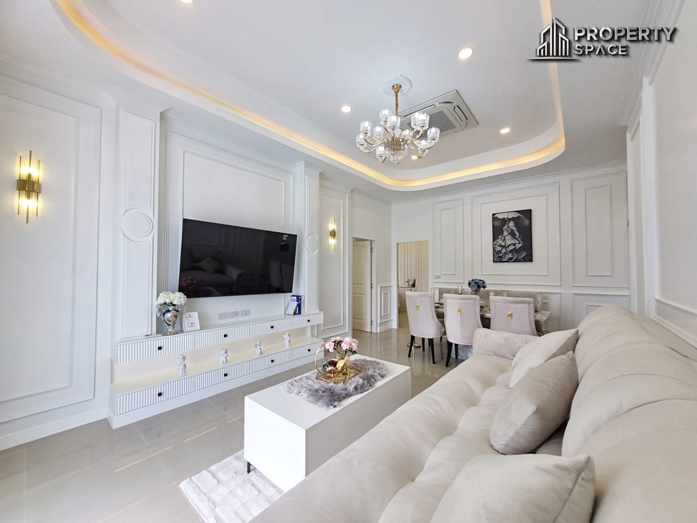 Brand New 3 Bedroom Pool Villa In East Pattaya Near Motorway No.7 For Sale Image 8