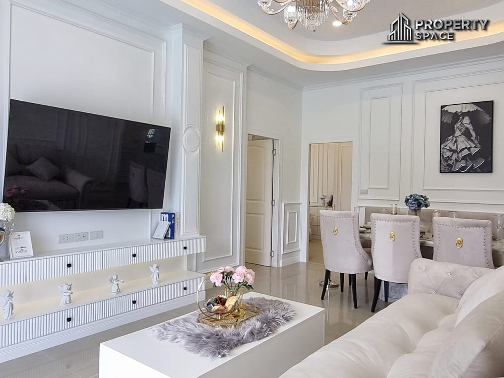 Brand New 3 Bedroom Pool Villa In East Pattaya Near Motorway No.7 For Sale Image 9