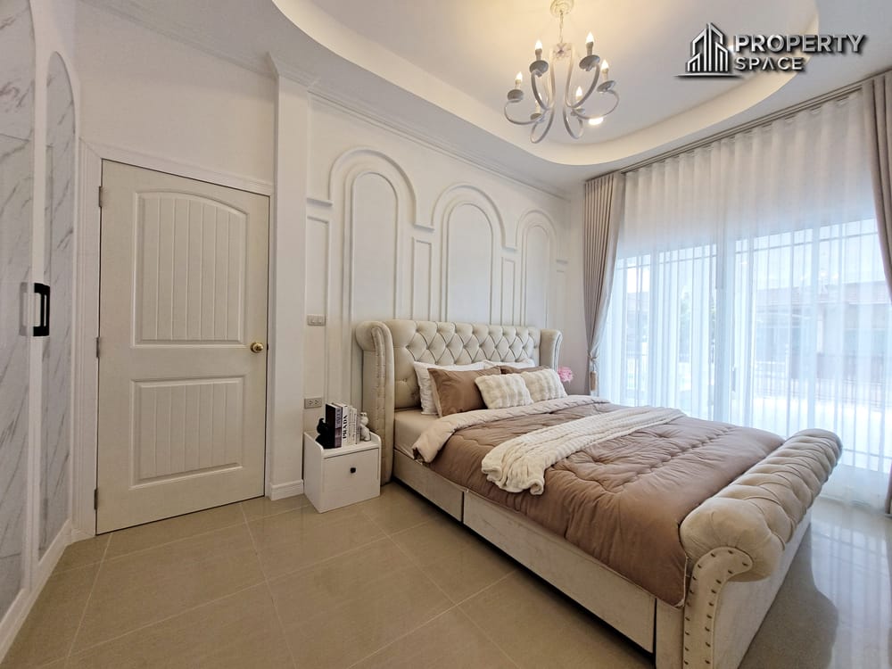 Brand New 3 Bedroom Pool Villa In East Pattaya Near Motorway No.7 For Sale Image 22