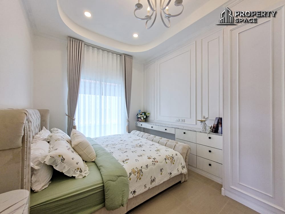 Brand New 3 Bedroom Pool Villa In East Pattaya Near Motorway No.7 For Sale Image 26