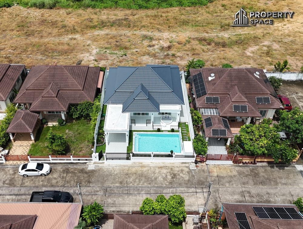 Brand New 3 Bedroom Pool Villa In East Pattaya Near Motorway No.7 For Sale Image 31