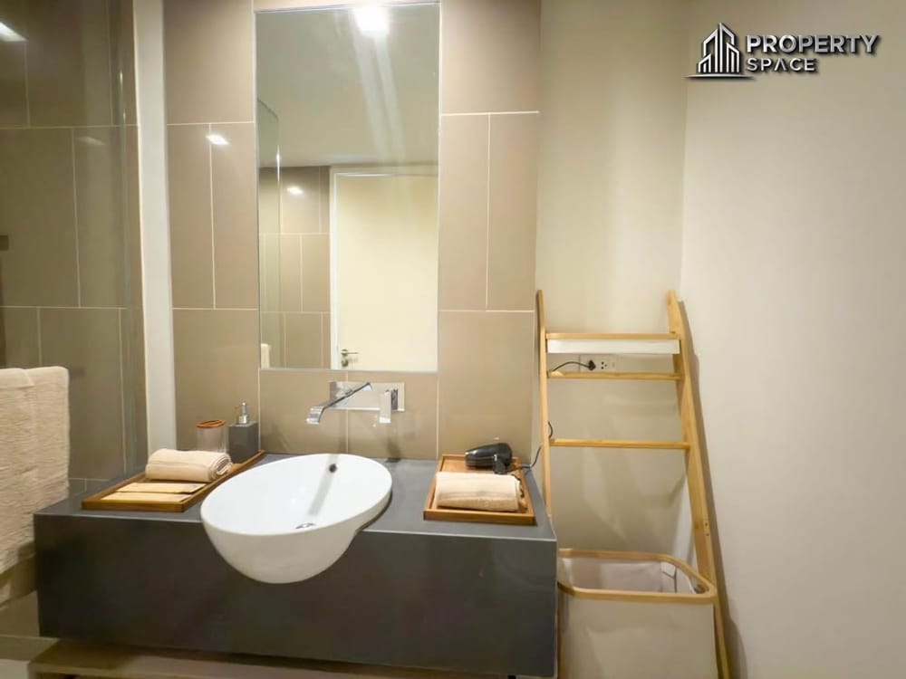 Beachfront Studio for Rent at The Zire Wongamat Condo Image 8